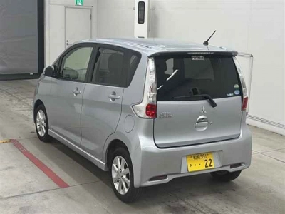 MITSUBISHI EK CUSTOM