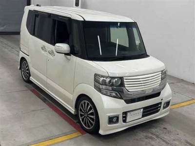 HONDA N BOX CUSTOM
