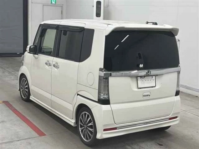 HONDA N BOX CUSTOM