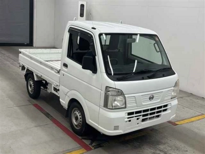 NISSAN NT100 CLIPPER