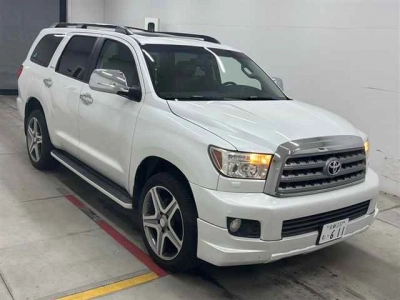 TOYOTA SEQUOIA