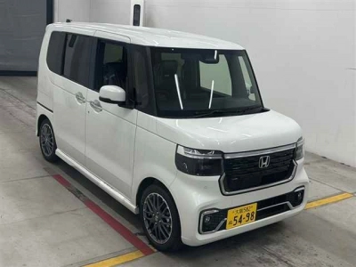 HONDA N BOX CUSTOM