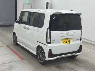 HONDA N BOX CUSTOM