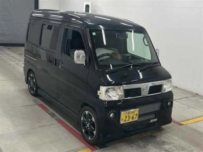 NISSAN CLIPPER RIO