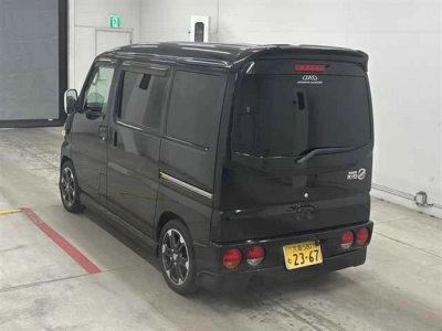 NISSAN CLIPPER RIO