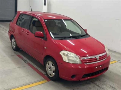 TOYOTA RAUM