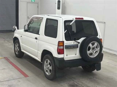 MITSUBISHI PAJERO MINI
