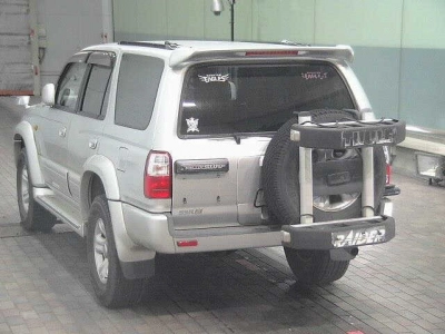 TOYOTA HILUX SURF