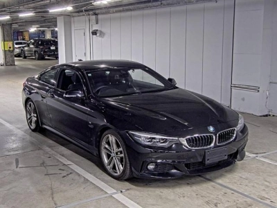 BMW 4 SERIES