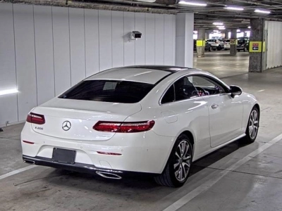 MERCEDES BENZ E CLASS