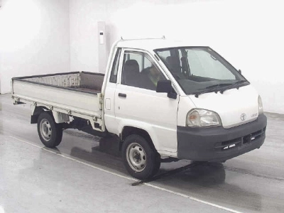 TOYOTA LITE ACE TRUCK