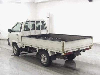 TOYOTA LITE ACE TRUCK