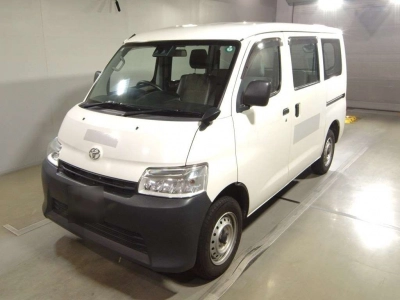 TOYOTA TOWN ACE VAN