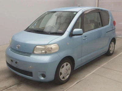 TOYOTA PORTE