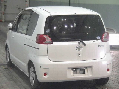 TOYOTA PORTE