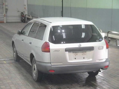 NISSAN AD VAN