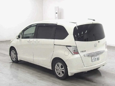 HONDA FREED