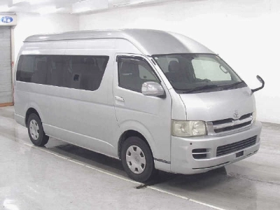 TOYOTA HIACE WAGON