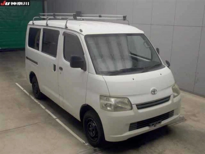 TOYOTA TOWN ACE VAN