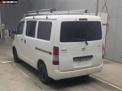 TOYOTA TOWN ACE VAN