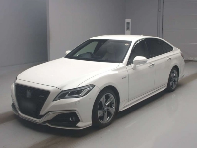 TOYOTA CROWN HYBRID