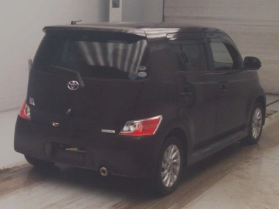 TOYOTA BB