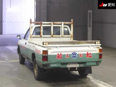 TOYOTA HILUX PICK UP