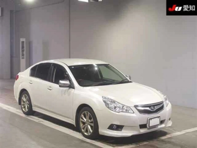 SUBARU LEGACY B4