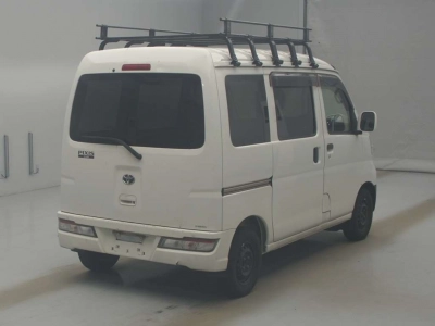 TOYOTA PIXIS VAN