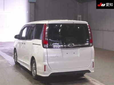 TOYOTA ESQUIRE