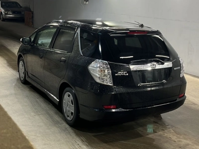 HONDA FIT SHUTTLE HYBRID