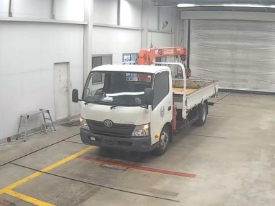 TOYOTA DYNA