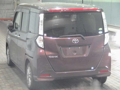 TOYOTA TANK