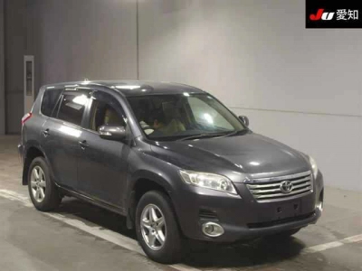 TOYOTA VANGUARD