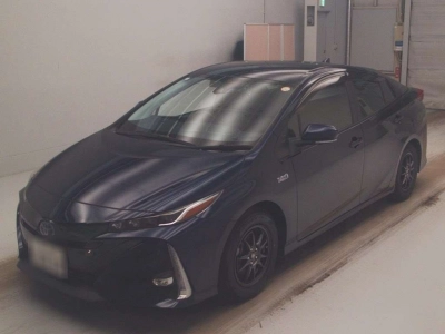 TOYOTA PRIUS PHV