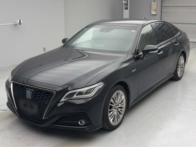 TOYOTA CROWN HYBRID