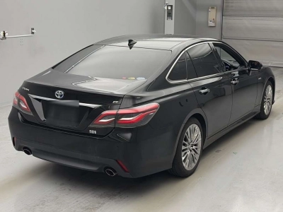 TOYOTA CROWN HYBRID