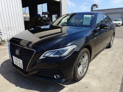 TOYOTA CROWN