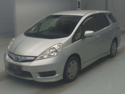 HONDA FIT SHUTTLE HYBRID