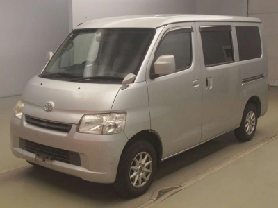 TOYOTA TOWN ACE VAN