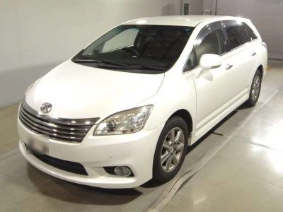 TOYOTA MARK X ZIO