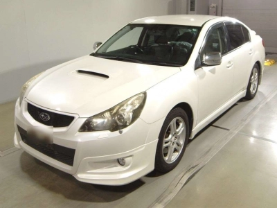 SUBARU LEGACY B4