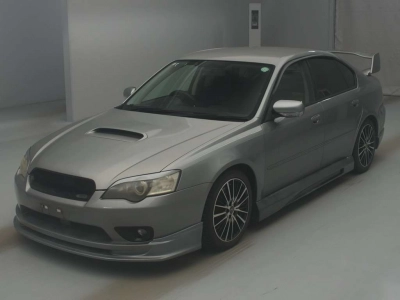 SUBARU LEGACY B4