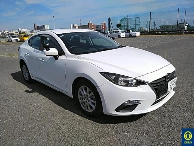 MAZDA AXELA