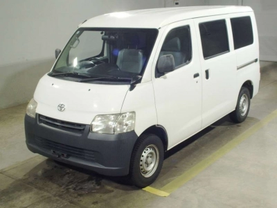 TOYOTA TOWN ACE VAN