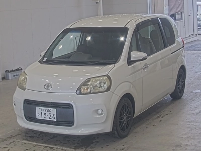 TOYOTA PORTE