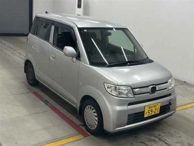 HONDA ZEST