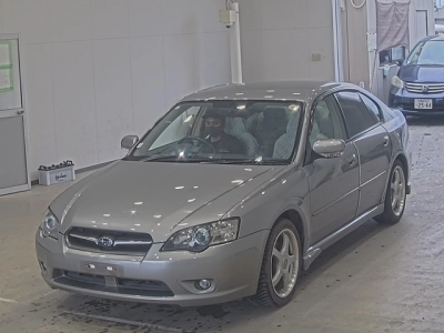 SUBARU LEGACY B4