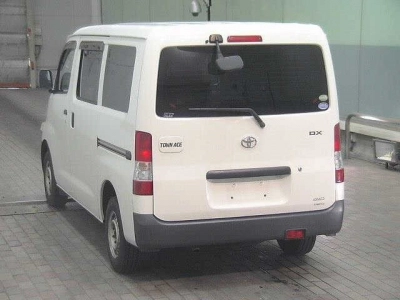 TOYOTA TOWN ACE VAN