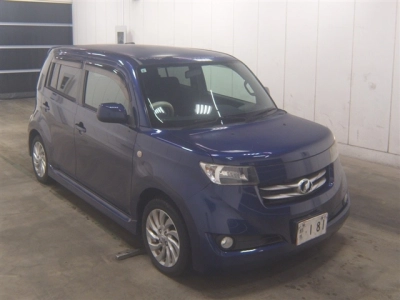 TOYOTA BB